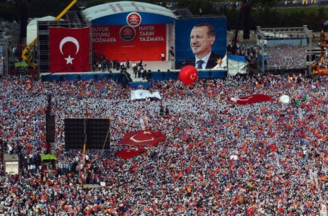 Perang Non Fisik Zeytinburnu (1 Juta Massa Erdogan) vs Kemalist